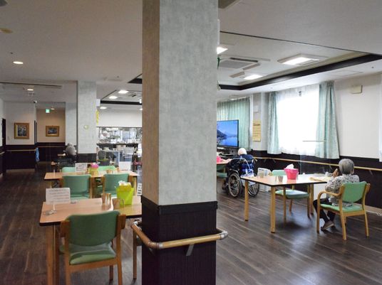 働く人に優しい食堂