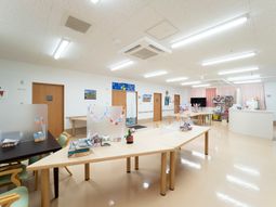 明るいリビングスペース