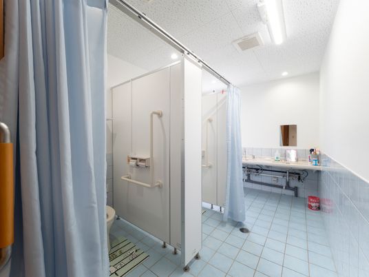 清潔な介護浴室