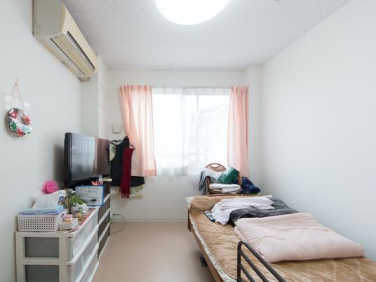 清潔で整備された居室