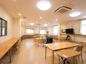 ゆったりした食堂空間
