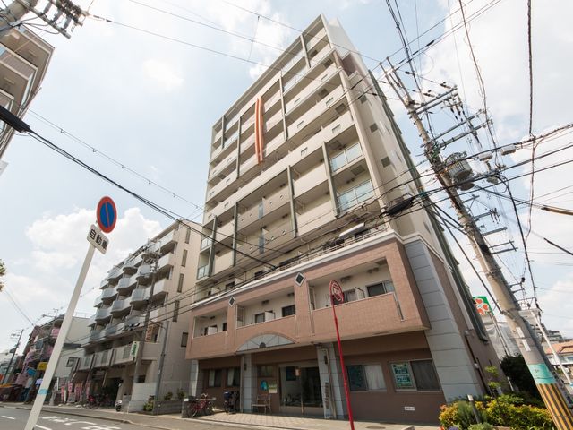 多層建築の外観 外観 市街地に立地するモダンな建物は、通勤にも便利です。充実した施設環境でのお仕事をしませんか。