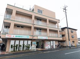 多階層建物の外観