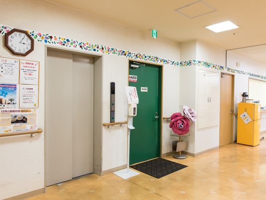 活気のある施設内