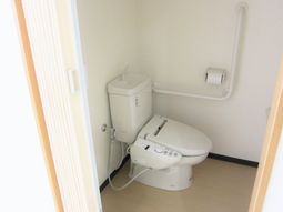 清潔なトイレの一角