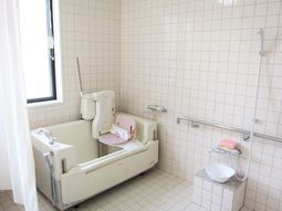 清潔感のある浴室