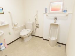 清潔なトイレ設備