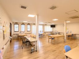 広々としたダイニングルーム