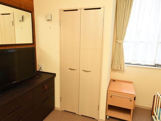 整理された居室の一角
