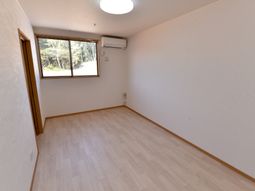 明るい空間の居室