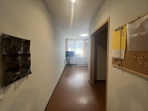 廊下から見た居室