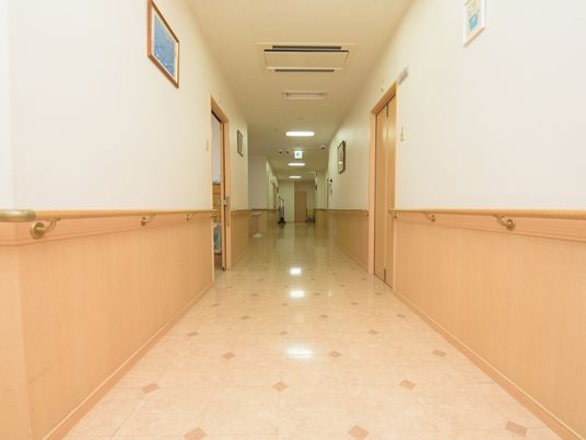 快適な職場環境の廊下