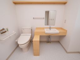 バリアフリートイレ