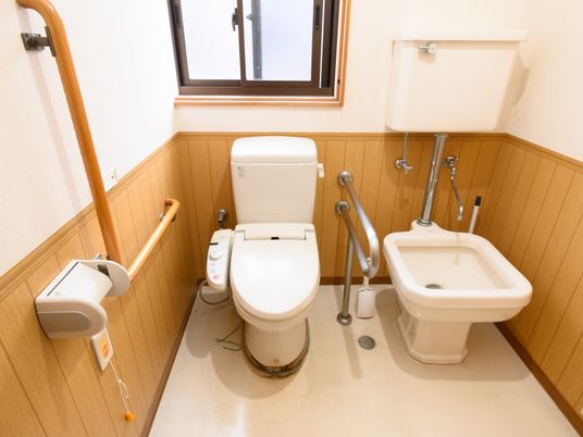 快適な介助環境のトイレ
