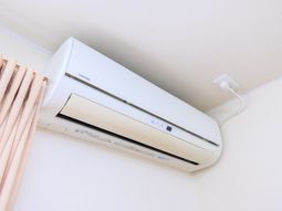 壁掛けエアコン清潔な空間