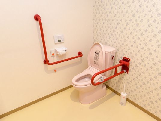 介助しやすいトイレ
