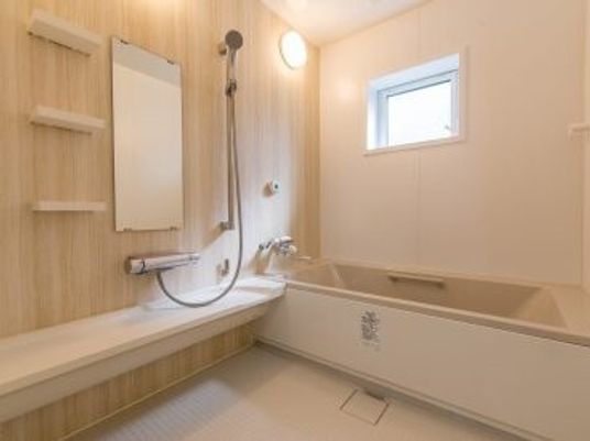 快適な介助用浴室