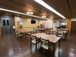 清潔感のあるダイニングルーム