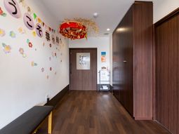 廊下と壁の装飾