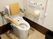快適なトイレ設備の介護施設