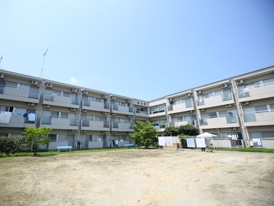 明るく開放感のある施設