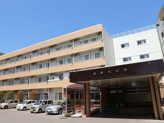 働きやすい施設の外観