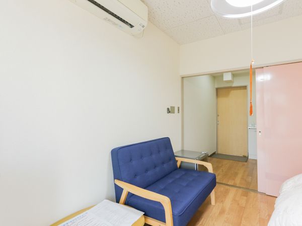 清潔な洋室の一角