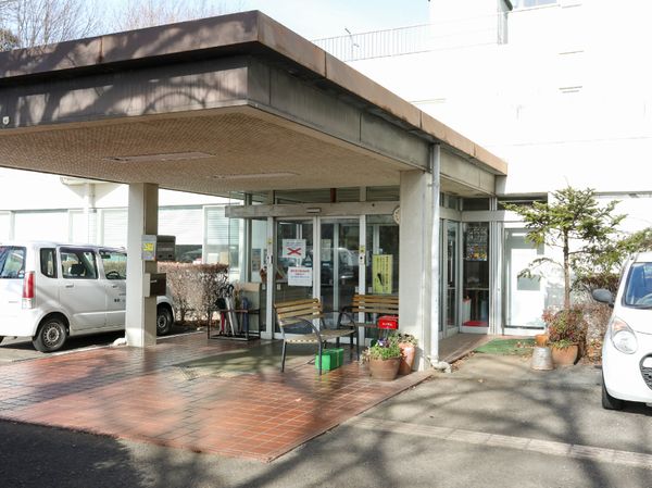 明るいエントランス風景