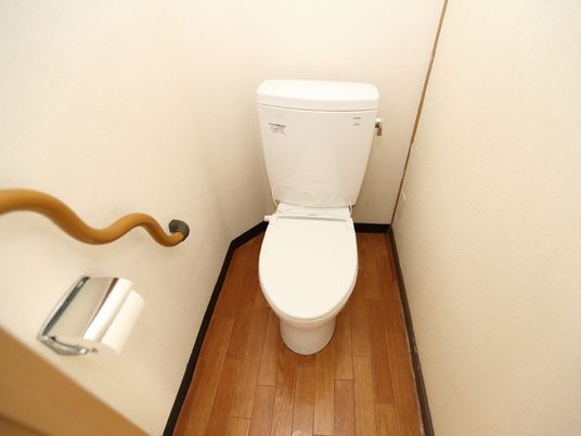 バリアフリーなトイレ設備