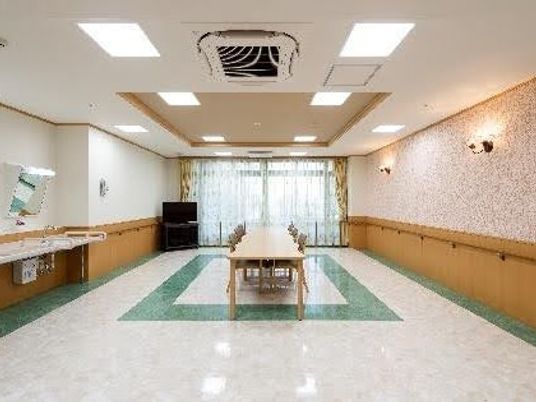 明るい食堂  