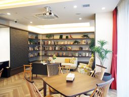 快適なラウンジの一角