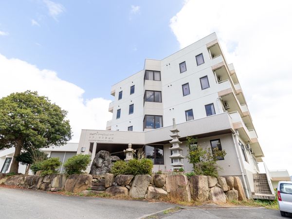 清潔な外観の建物