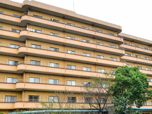 外観の建物正面  