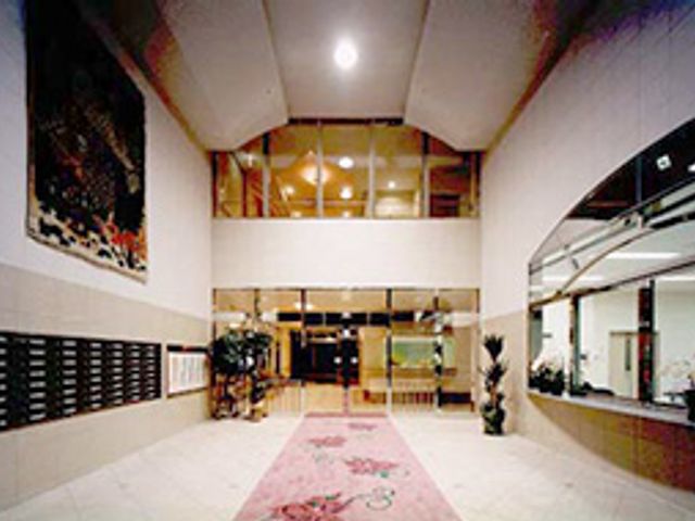ホール