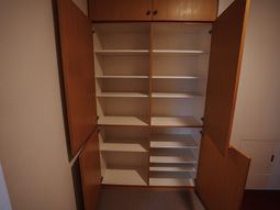 収納豊富な居室クローゼット