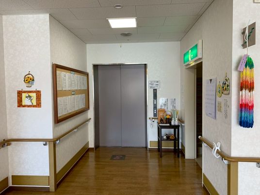 明るい廊下