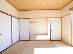 和室の清潔な空間