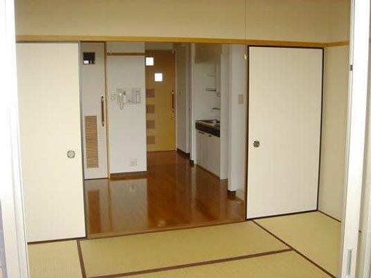 和洋折衷の居室