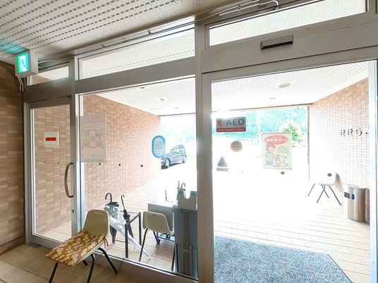 明るいエントランス