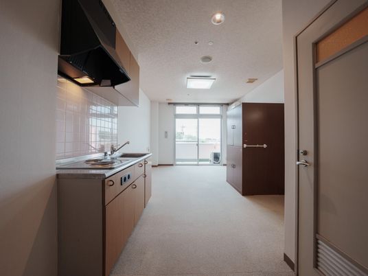 明るい部屋の居室