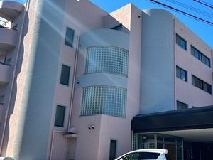 外観の建物正面  