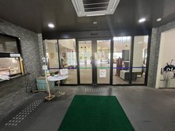 清潔感のあるエントランス