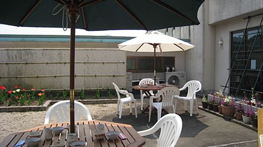 屋外のテラス