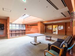 開放的な休憩室の様子