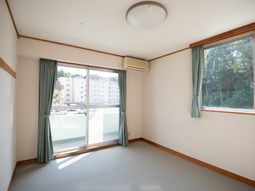 明るい空間の居室