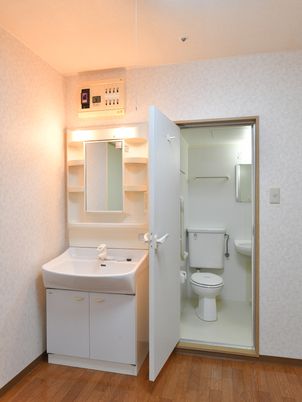 洗面とトイレの居室設備