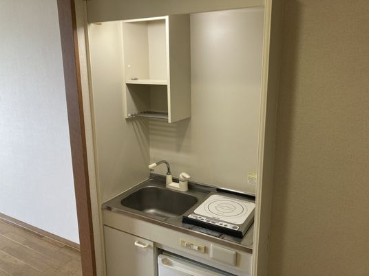 簡易キッチンの一角