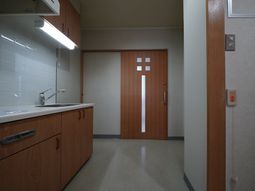 廊下とキッチン一部