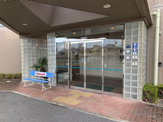 広々としたエントランス