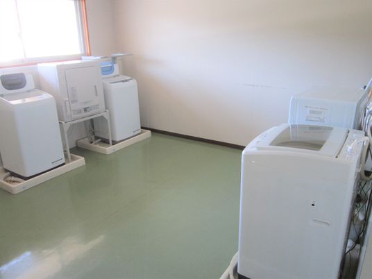 洗濯設備のある部屋